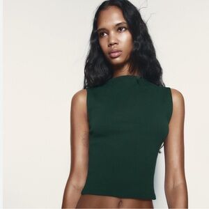Sleeveless mockneck crop top